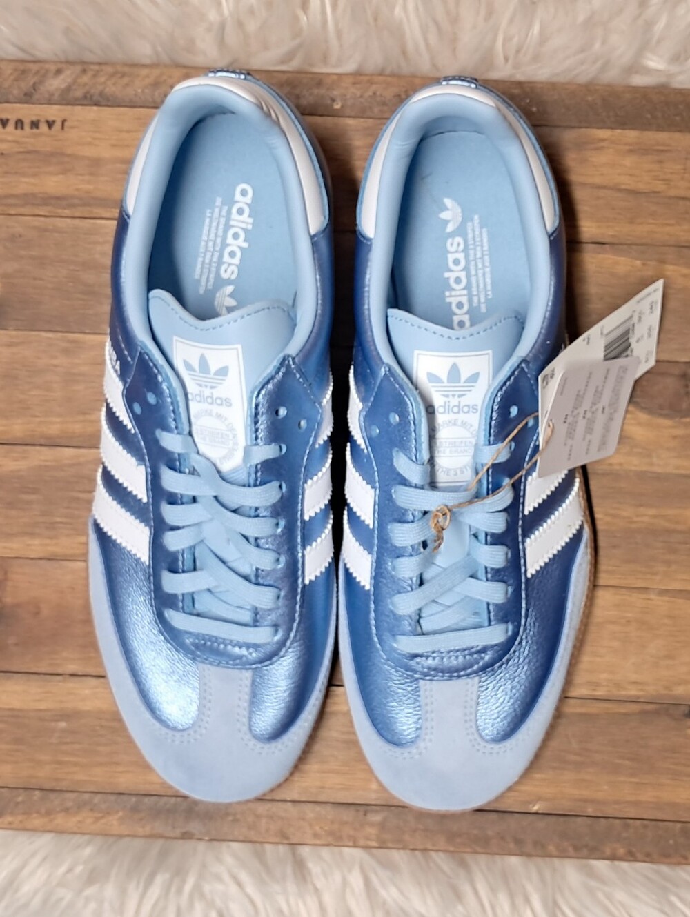 Title: Adidas Samba OG Metallic Clear Sky Light Blue White Gum Sneakers - NWT - Picture 4 of 9